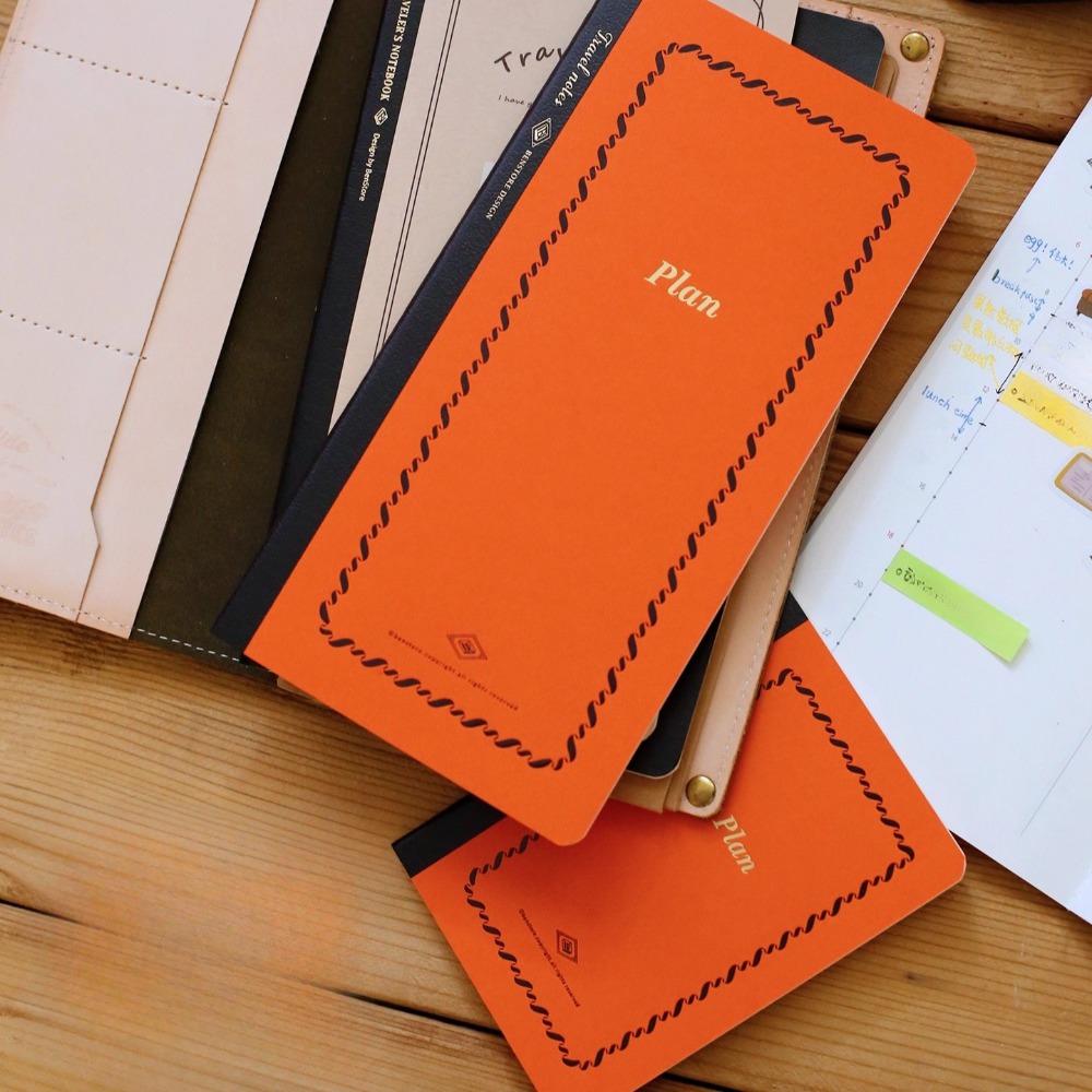 دفتر ملاحظات للمسافرين من فروث - مراجعة Travel Notebook Journal وسعره