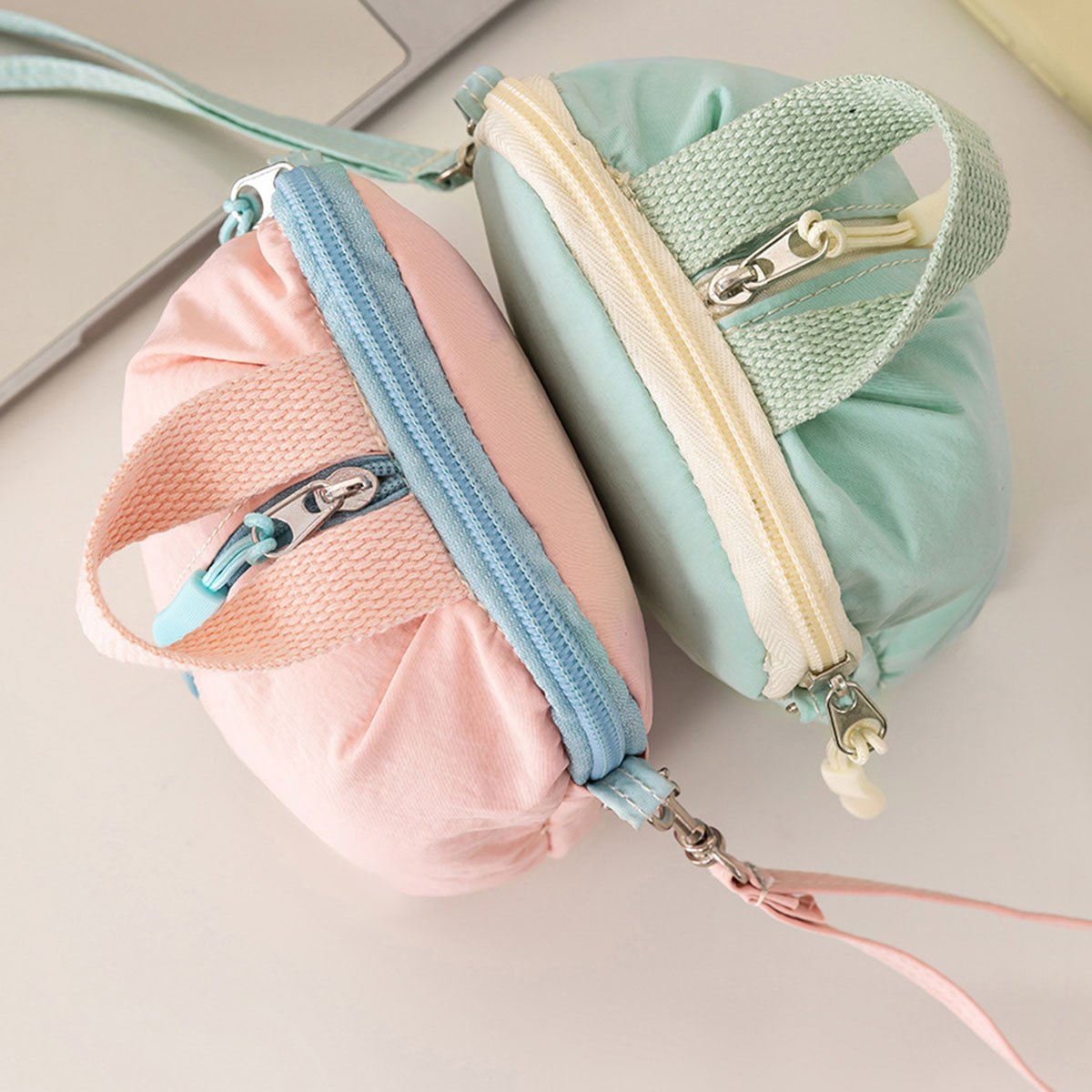 حقيبة تخزين صغيرة ومحمولة للمل - مراجعة Travel Accessories Organizer Bag وسعره