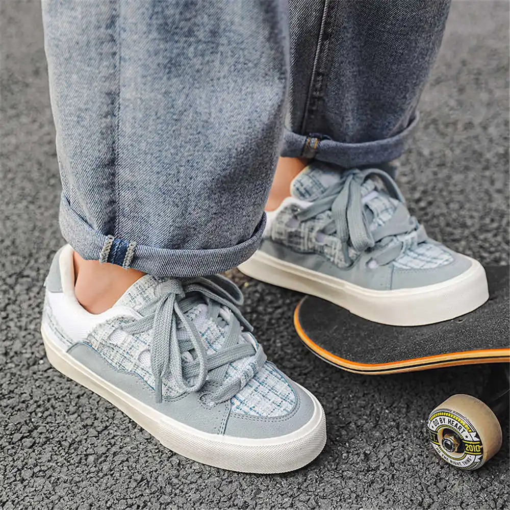 مع جلد الهيب هوب أحذية المدرسة - مراجعة Travel Accessories Ideas وسعره